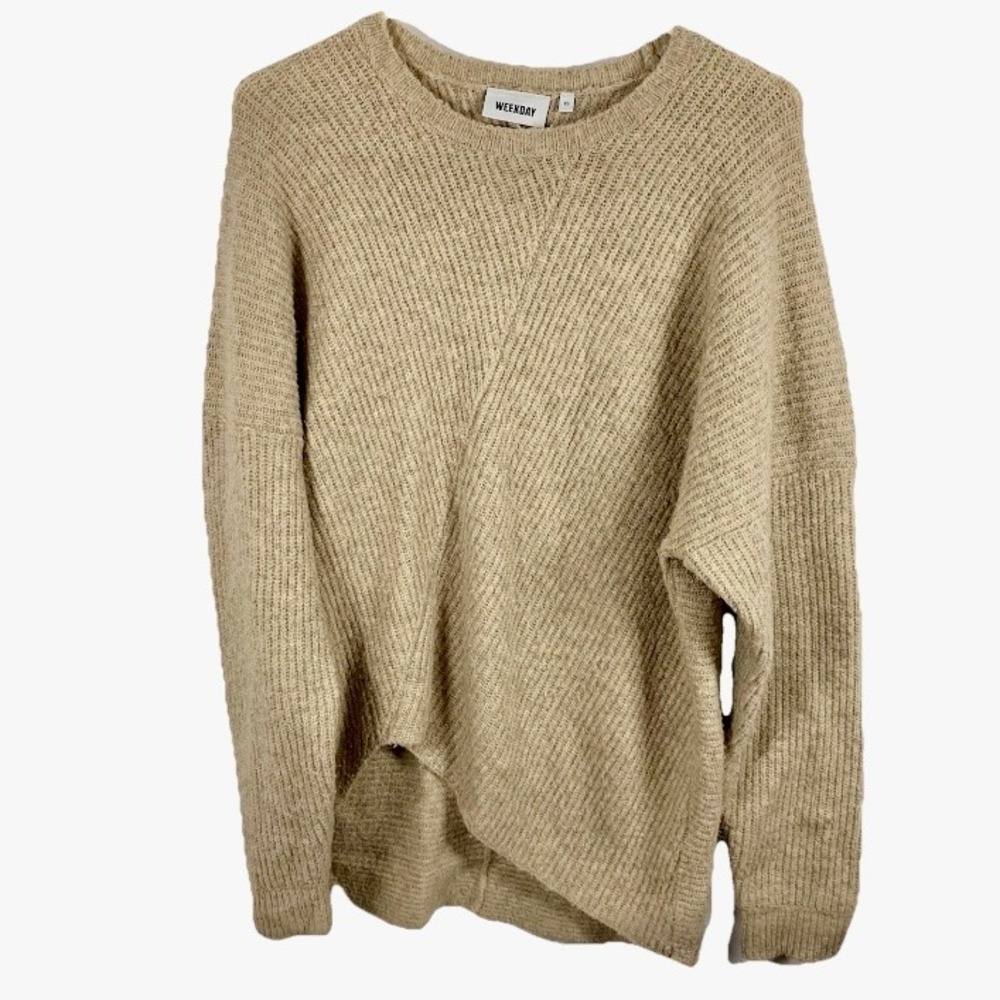 Weekday Fairy Sweater Sz XS‎ Oversized Beige Ribbed Asymmetrical Beachy Slouchy